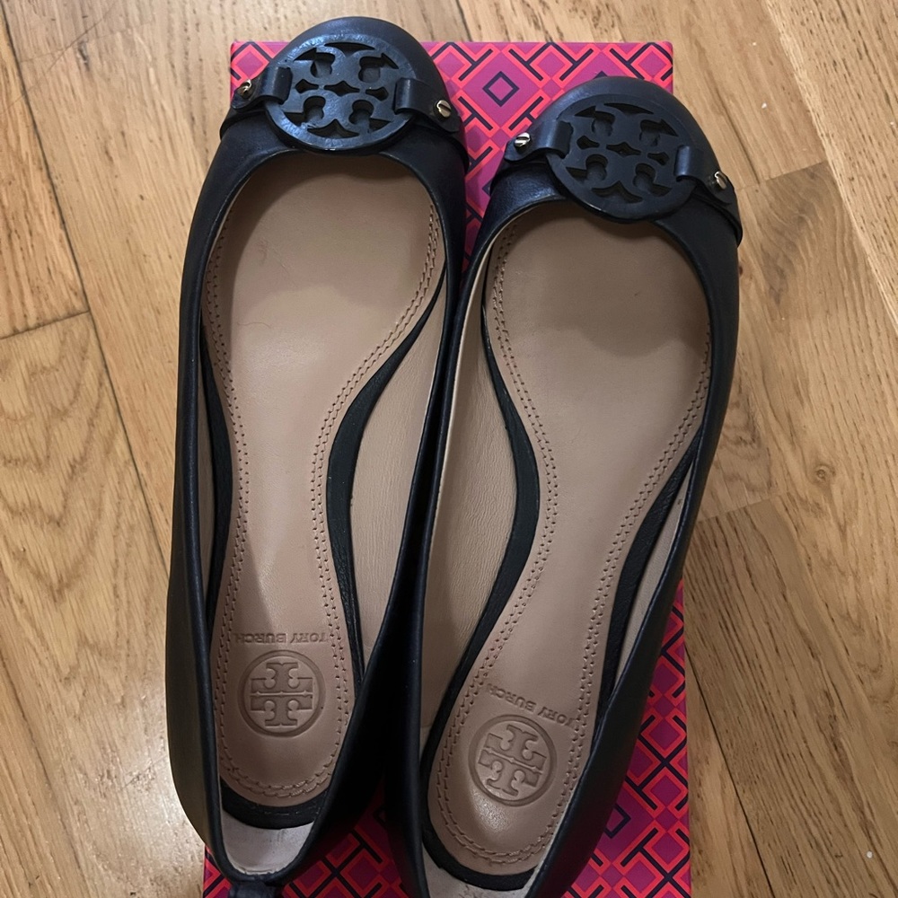Tory Burch Flats size 7.5